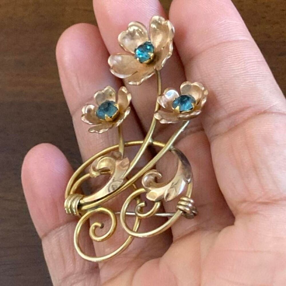 Vintage Van Dell 1/20 12K Gold Filled Floral Spray Brooch Pin with Blue Rhinesto